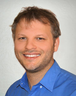 Dr. Roland Benoit untersucht als Leiter der neuen Forschungsgruppe Adaptives Gedächtnis am MPI CBS einerseits, wie wir ungewollte Erinnerungen löschen können, und wie uns Episoden aus der Vergangenheit andererseits dazu dienen, in der Zukunft zu funktionieren.